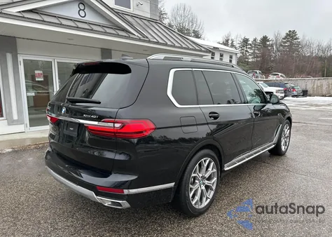 2020 BMW X7 xDrive40I z USA, uszkodzony, nr VIN 5UXCW2C04L9B56689